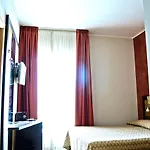 Naitendi 호텔 3*