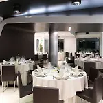 호텔 Naitendi 3*
