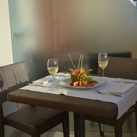 Naitendi Hotel Cutrofiano