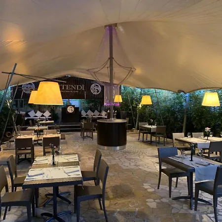 Naitendi ホテル 3*