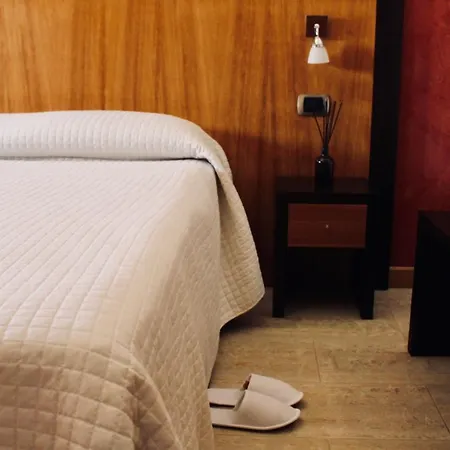 ホテル Naitendi クトロフィアーノ